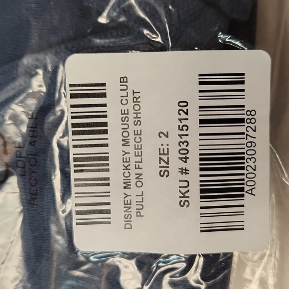 ❤️NWT VINTAGE TORRID SHORTS - MICKEY MOUSE CLUB - PULL ON FLEECE - PLUS SIZE - Picture 11 of 16